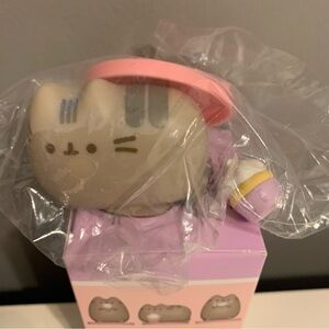 Pusheen Mystery Vinyl Figure Mini Cupcake Open Box, Figure Sealed